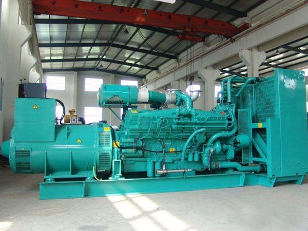 任县影响800KW发电机组油耗的因素有哪些？